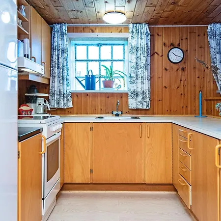 6 Person In Ribe-by Traum Ribe